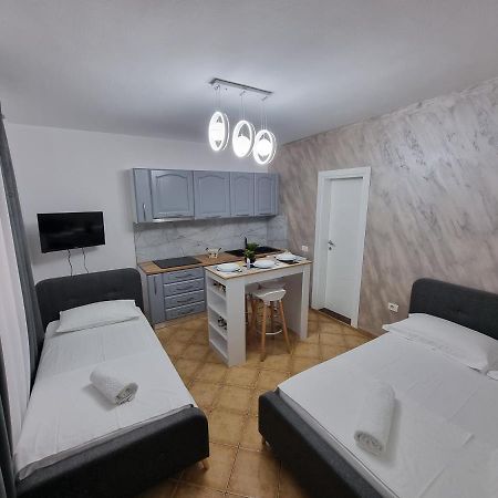 Studio Vlora Екстериор снимка