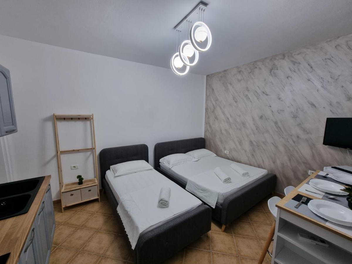 Studio Vlora Екстериор снимка