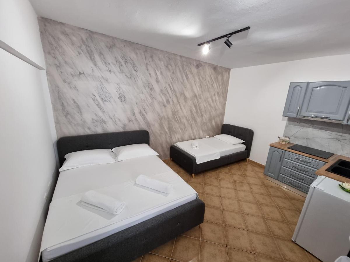 Studio Vlora Екстериор снимка