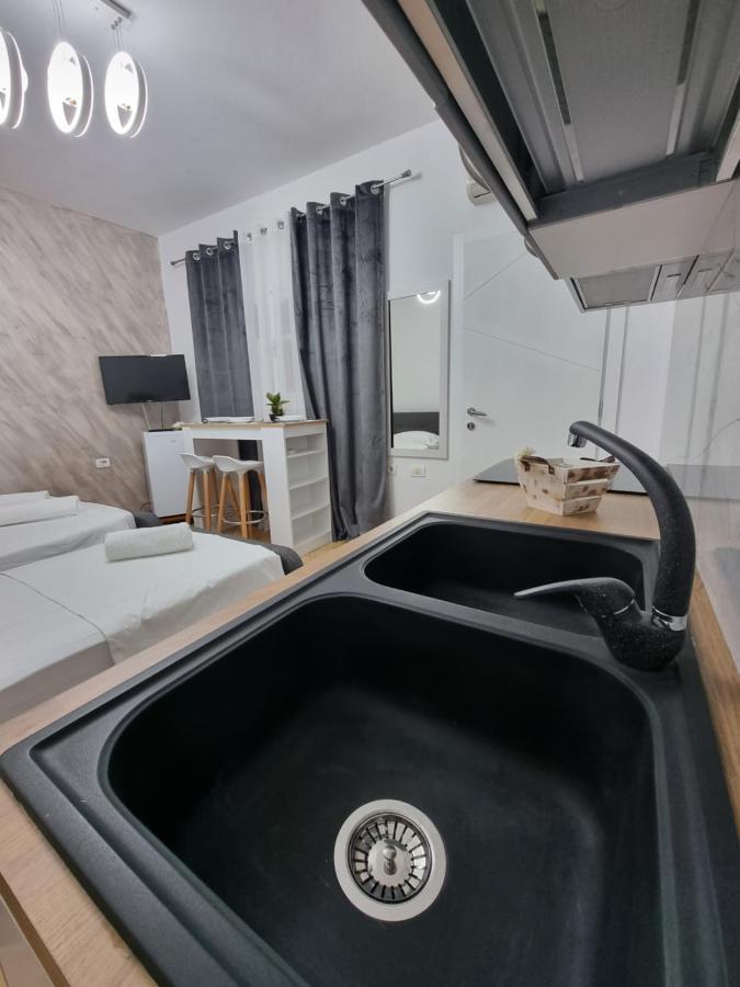 Studio Vlora Екстериор снимка