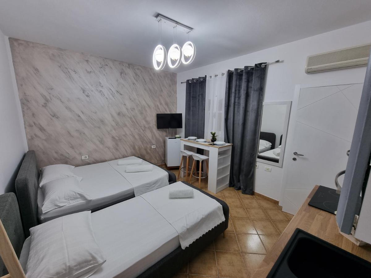 Studio Vlora Екстериор снимка