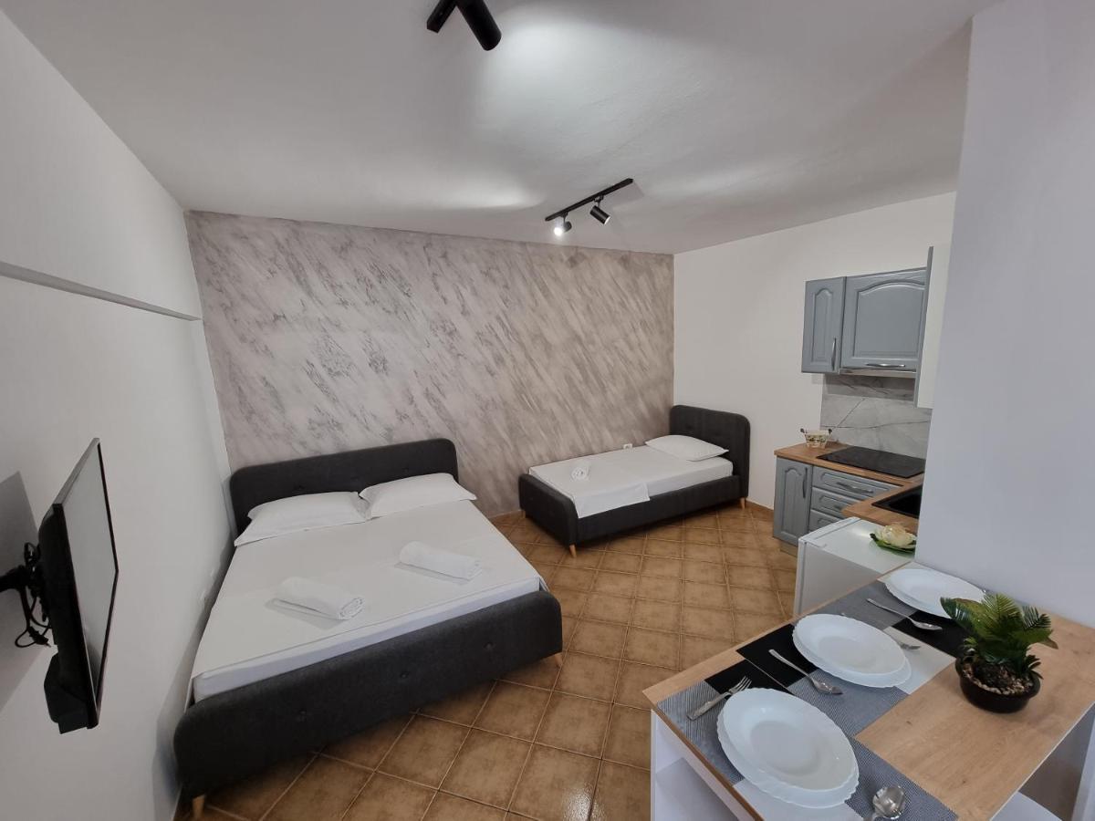 Studio Vlora Екстериор снимка